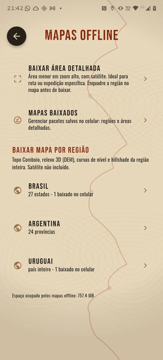 Tela Mapas offline: Baixar área detalhada, Mapas baixados e a seção Baixar mapa por região com Brasil, Argentina e Uruguai, e o espaço ocupado no aparelho.